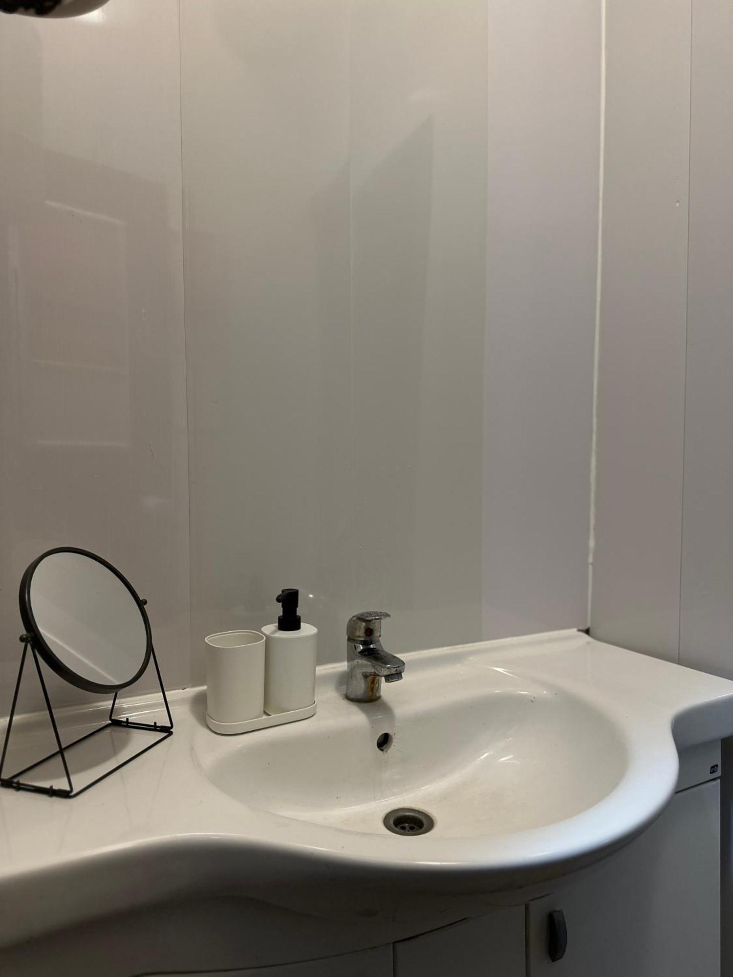 The Kliefs Vilnius - Virtual Check-In Pansiyon Dış mekan fotoğraf